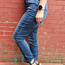 Load image into Gallery viewer, Judy Blue Cuffed Slim Fit