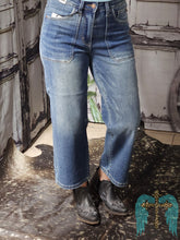 Load image into Gallery viewer, Judy Blue HR Utility Wide Leg Crop