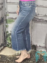 Load image into Gallery viewer, Crop Flare Denim Jeans