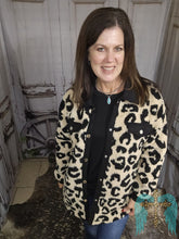 Load image into Gallery viewer, Black and Beige Leopard Print Sherpa Jacket