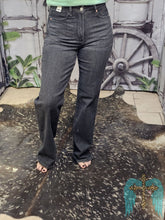 Load image into Gallery viewer, Judy Blue HW Tummy Control Washed Black Straight