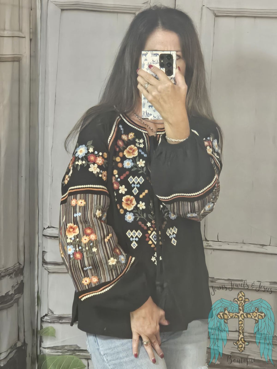 Savannah Jane Floral Garden Top-Black 3X Savannah Jane Floral Garden Top-Black 3X