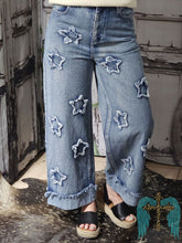 Load image into Gallery viewer, Denim Star Patched Jeans