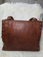 Load image into Gallery viewer, Zidana Aria Amethyst Veg Tanned Leather Tote Bag