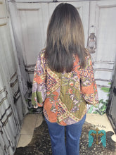Load image into Gallery viewer, Long-sleeved Floral Blouse
