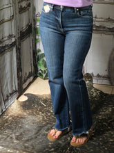 Load image into Gallery viewer, Risen Tummy Control HR Crop Straight-Raw Hem Cut Jeans