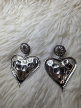 Load image into Gallery viewer, Western Heart With Concho Stud Earrings