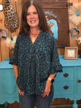 Load image into Gallery viewer, Umgee Teal Leopard Whisper Top