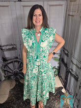 Load image into Gallery viewer, Kelly Green Floral Maxi Dress
