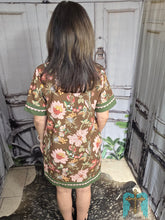 Load image into Gallery viewer, Floral Scalloped Border Dress