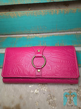 Load image into Gallery viewer, Vista Sonora Wallet In Magenta - Jeans Jewels and Jesus Boutique