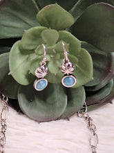 Load image into Gallery viewer, Turquoise Western Steer Skull Stone Bar Pendant Necklace Set
