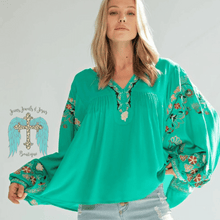 Load image into Gallery viewer, Kelly Green Poly Dobby Embroidered Top
