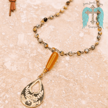 Load image into Gallery viewer, Amber Dolly Necklace - Jeans Jewels and Jesus Boutique
