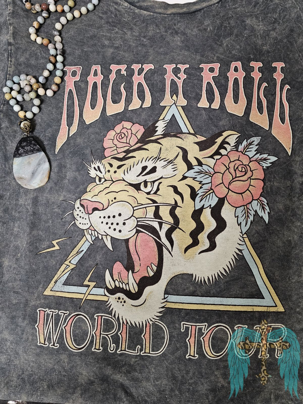 Rock & Roll Tiger Graphic Tee