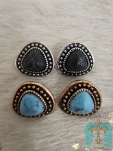 Load image into Gallery viewer, Semi Stone Stud Earrings
