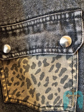 Load image into Gallery viewer, Black Acid Wash with Leopard Sleeves Jacket
