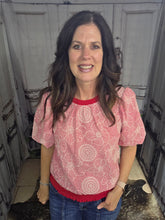 Load image into Gallery viewer, Floral Embroidered Top
