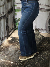 Load image into Gallery viewer, Risen HR Ankle Bootcut Jean With Front Patch Pocket
