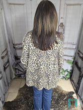Load image into Gallery viewer, Leopard Print Oversized Waffle Thermal Sweatshirt
