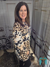 Load image into Gallery viewer, Leopard And Indian Headdress Linen Button Down Shirt/Jacket
