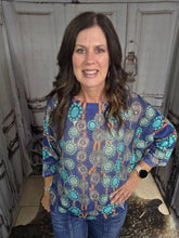 Load image into Gallery viewer, Italian Made Sweater One Size-Blue Concho
