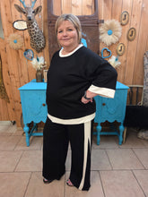 Load image into Gallery viewer, Umgee Black Ivory Matching Set – Wide Leg Pants &amp; 3/4 Sleeve Top
