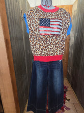 Load image into Gallery viewer, Leopard Sleeveless Sweater with Sequin American Flag
