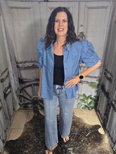 Load image into Gallery viewer, Risen Mid Rise Crop Wide Pintuck Detailed Jeans
