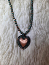 Load image into Gallery viewer, Western Bubble Heart Necklace
