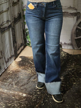 Load image into Gallery viewer, Mid Rise Wide Straight Jeans With Wide Cuff
