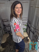 Load image into Gallery viewer, Aztec Top With Emcroidered Sleeves
