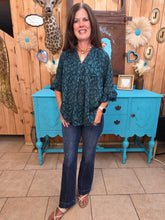 Load image into Gallery viewer, Umgee Teal Leopard Whisper Top
