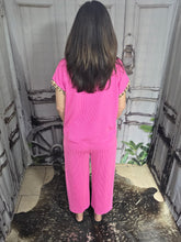 Load image into Gallery viewer, Fuschia Leopard Print Ribbed Short Sleeve Set

