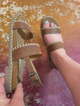 Load image into Gallery viewer, Very G Yara Sandal-Tan - Jeans Jewels and Jesus Boutique
