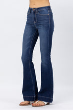 Load image into Gallery viewer, Judy Blue High Rise Flare Trouser Jean
