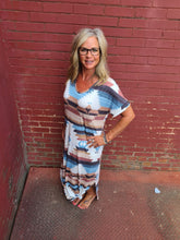Load image into Gallery viewer, Aztec Maxi Dress with Pockets
