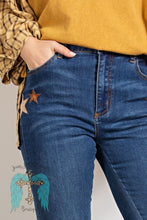 Load image into Gallery viewer, Star Detailing Bell Bottom Washed Denim Jean
