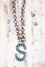 Load image into Gallery viewer, Fashion Turquoise Initial Silver Pearl Necklace Set - 14 Letters - Jeans Jewels and Jesus Boutique
