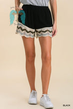 Load image into Gallery viewer, Black Linen Blend Pull on Shorts with Crochet Trim at Leg
